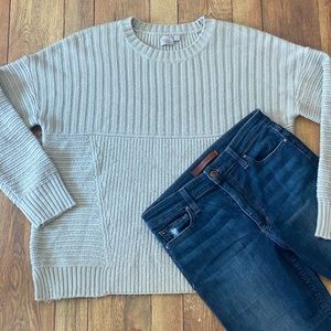 ASOS Long Sleeve Green Textured Pullover Knit Sweater. Size 8.